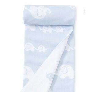 Blue elephant knit novelty blanket